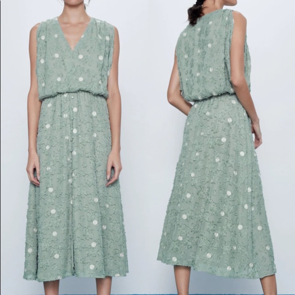 Zara dress sage polka dot, maxi small